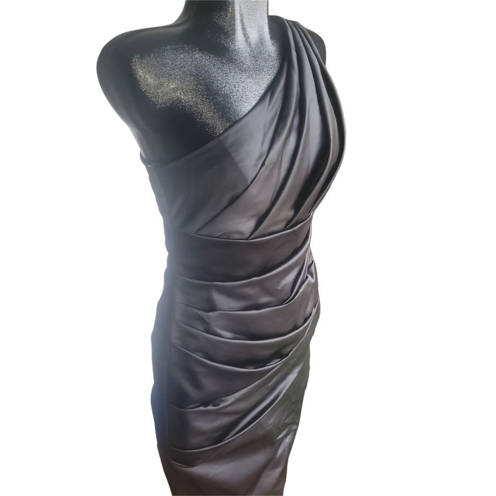David's Bridal Black One-Shoulder Formal Prom Party Whimsgoth Dress Size 6 - Picture 4 of 9